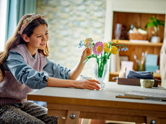 LEGO® Petite Sunny Bouquet Showcase