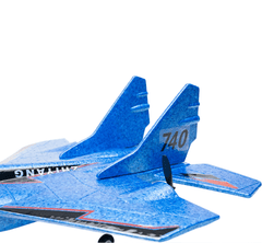 Topwinger: 2.4G Remote Control Fighter Jet with Extra Battery Simple Showcase