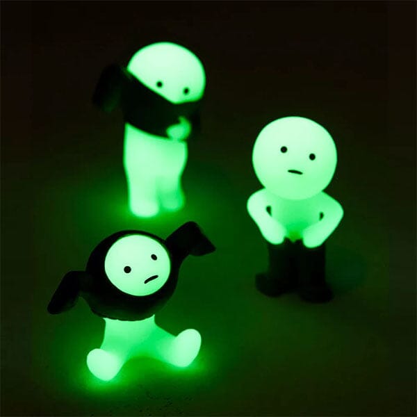 Smiski Dressing Series Collectible Glow in the Dark Figurine Blind Box (1pc) Simple Smiski