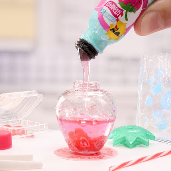 MGA's Miniverse™ - Make It Mini Café: Series 5 Wave A 2025 Mystery Capsule Simple MGA Miniverse