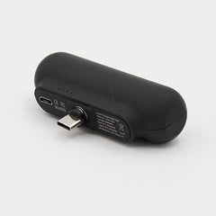 GearWaves: Mini Magnetic 3-in-1 Portable Device Charger Power Bank Simple Showcase