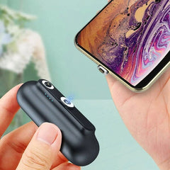 GearWaves: Mini Magnetic 3-in-1 Portable Device Charger Power Bank Simple Showcase