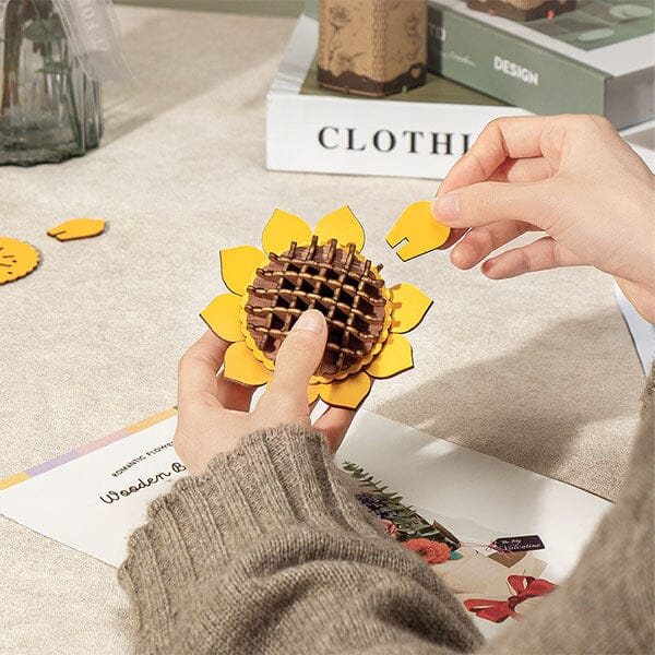 Rowood Sunflower Wooden Bloom Craft DIY Kit (86pc) Simple Rolife