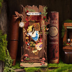 Rolife Book Nook & Wonderland LED Fall Into Wonder DIY Kit (300pc) Simple Rolife