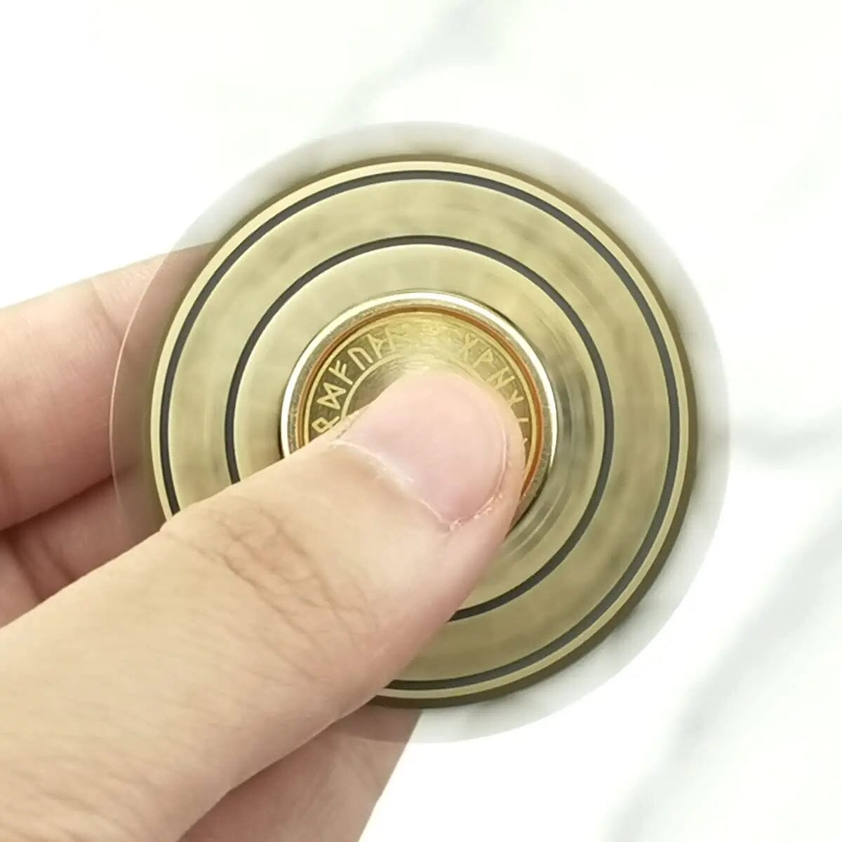 The Fiddzle: Metal Fidget Spinner Simple 3D Treasures 