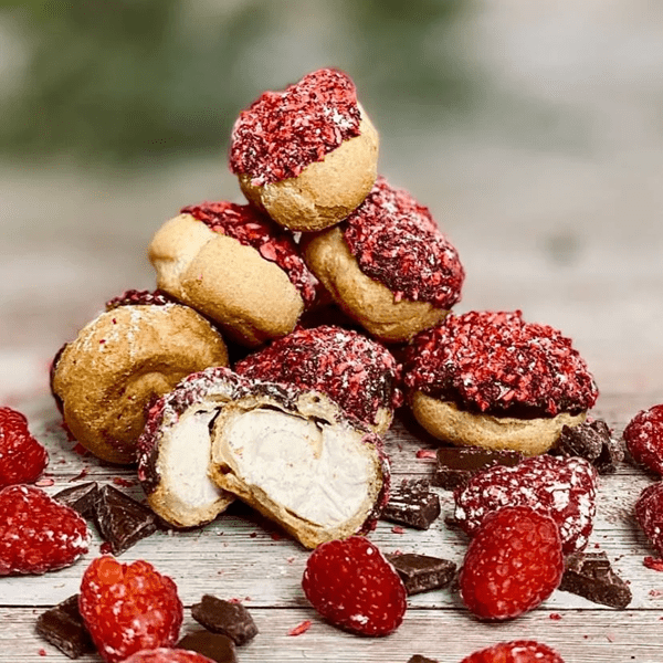 Base Camp Treats: Freeze Dried Raspberry Cream Puffs (28g) Simple magazineracksdirect 