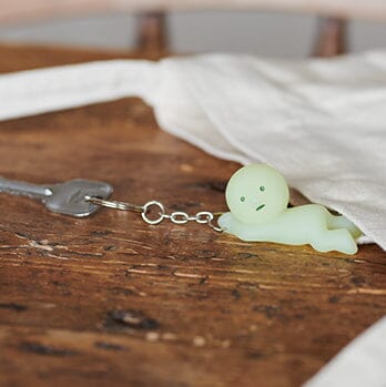 Smiski: Keychain - Grabbing Key Figure Simple Smiski 