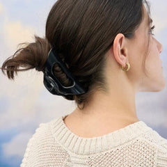 The Cozy Clip Simple The Cozy Clip 