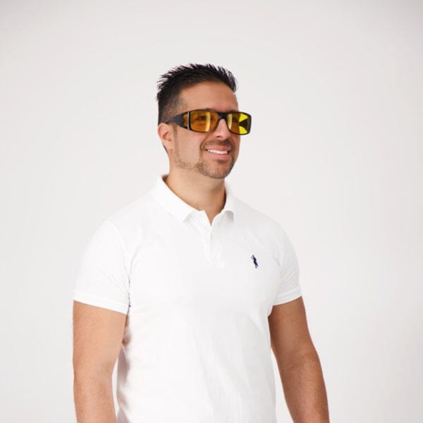 VisionVibes - High Definition Vision Sun Glasses Simple magazineracksdirect 