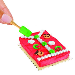 MGA's Miniverse™ - Make It Mini Holiday Series 4 Mystery Capsule Simple MGA Miniverse 