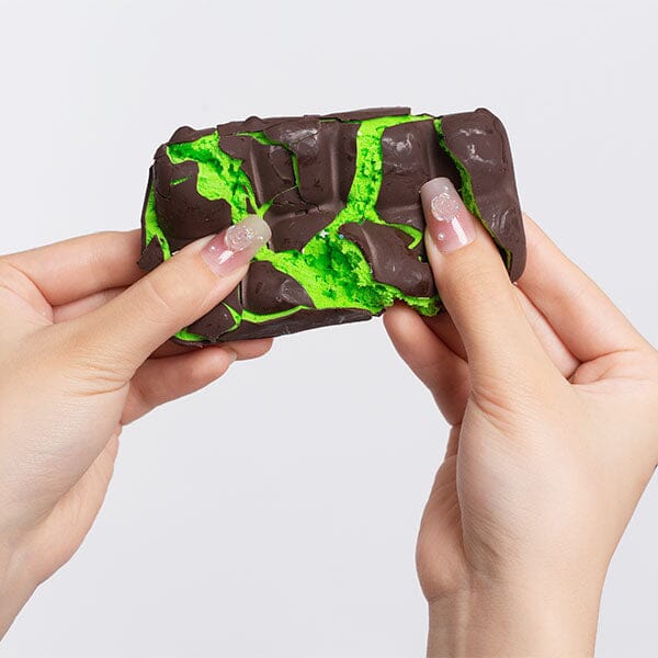 Wax Squishies® Chocolate Bar Wax Crackle Fidget Clay Toy (1pc) Simple Exclusive 